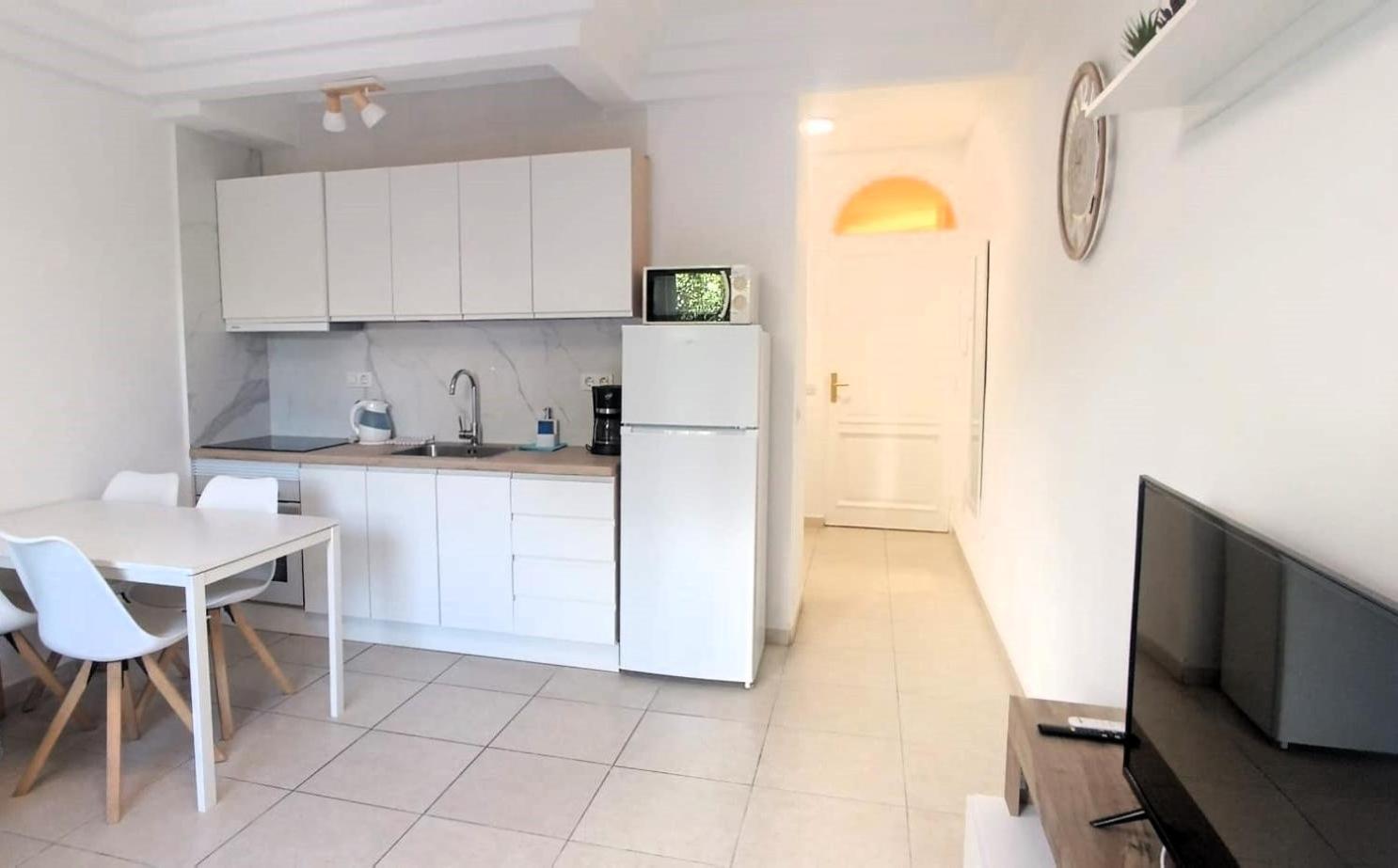 Newly Renovated Modern Apartment In Orlando Complex, Costa Adeje Extérieur photo